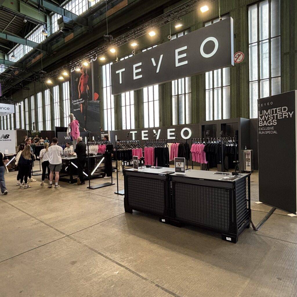 Teveo Berlin Marathon Expo Messestand